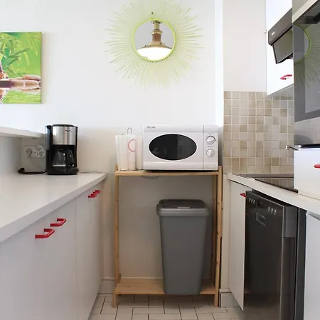 Apartamento Front De A : T2 Avec Terrasse, Parking Et Wifi - Fr-1-245-120